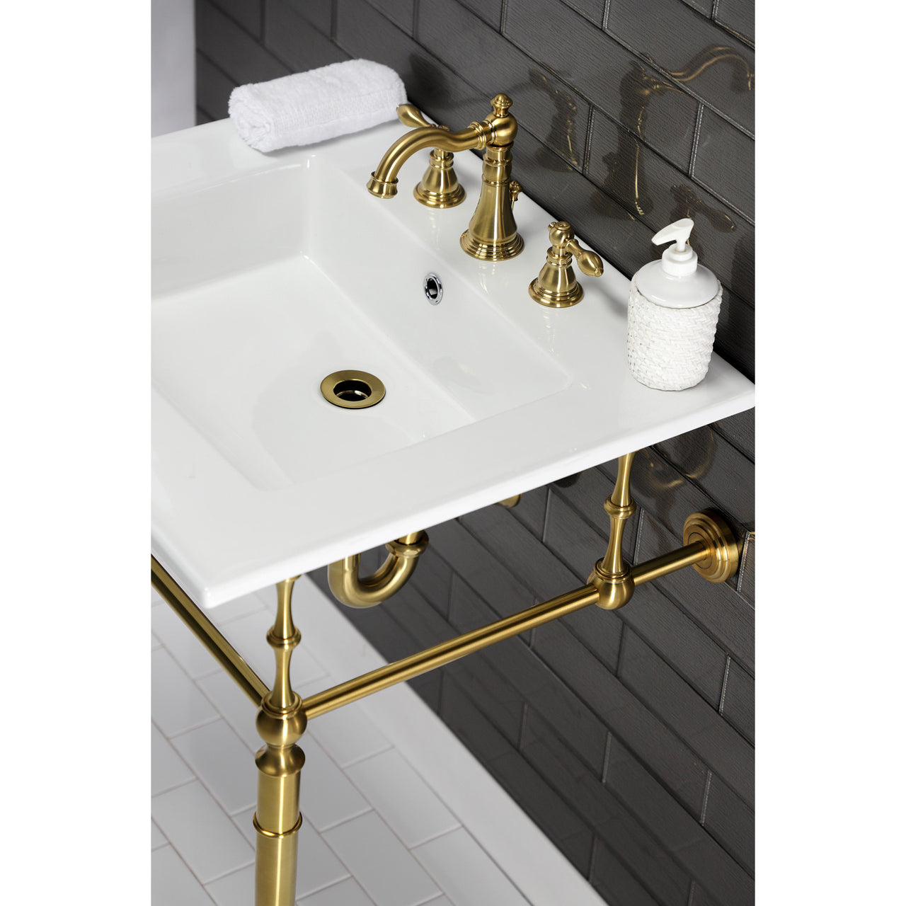 Continental 25 x 22 Ceramic Vanity Sink Top w/3 Hole Integrated Basin - BNGBath