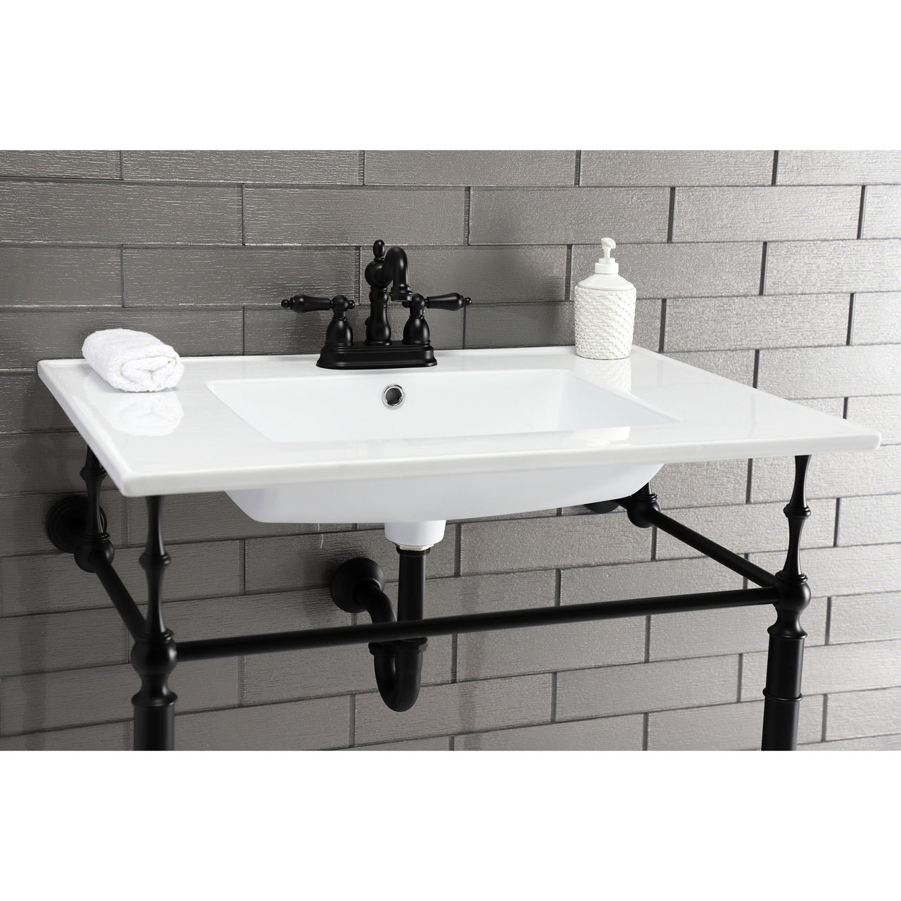 Continental 31 x 22 Ceramic Vanity Top w/ 3 hole & Integrated Basin - BNGBath